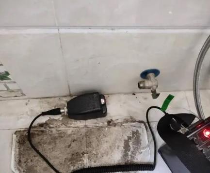 灌阳屋顶漏水维修公司分享下卫生间漏水的危害及解决方法